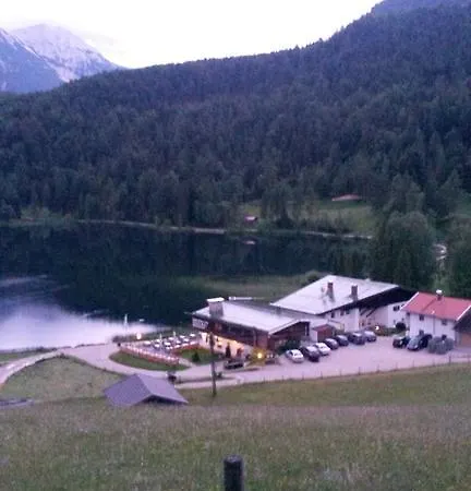 Haus Bader Διαμέρισμα Mittenwald
