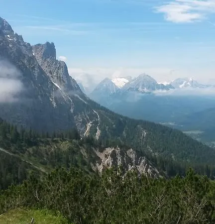 Haus Bader Διαμέρισμα Mittenwald